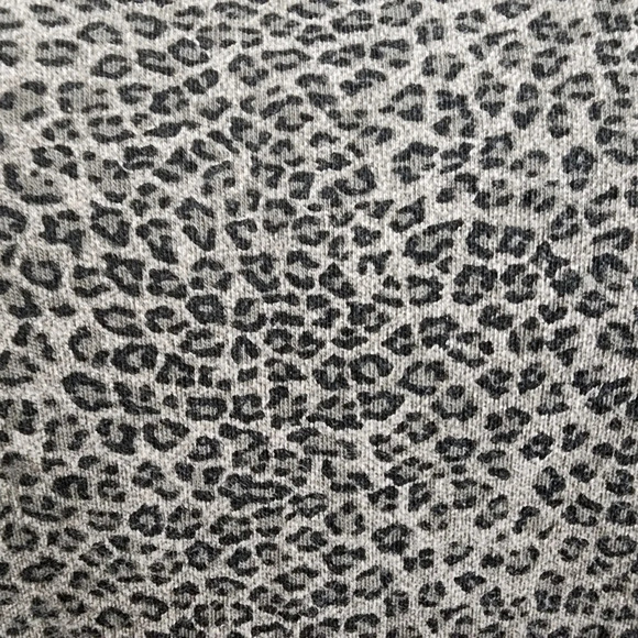 LESLIE FAY Leopard Print Mock Neck Top Size L - Picture 7 of 8